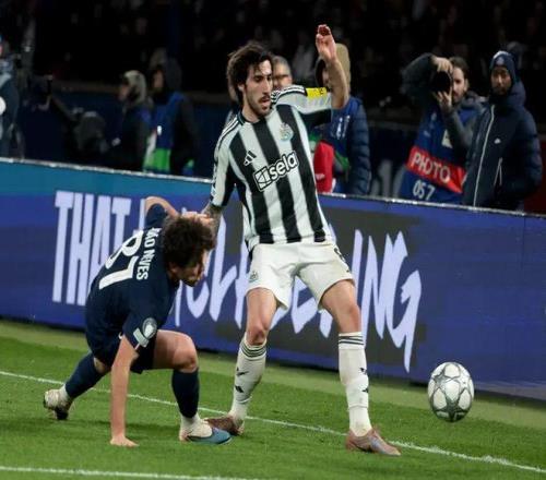 岁新星首登,赛场,丹斯,狗子28(中国)官方网站,狗子28H5官方网站,狗子28大舞台,狗子28官网平台